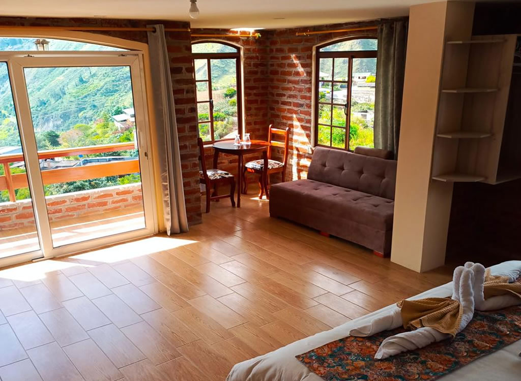 Suite King con Jacuzzi y Balcón
